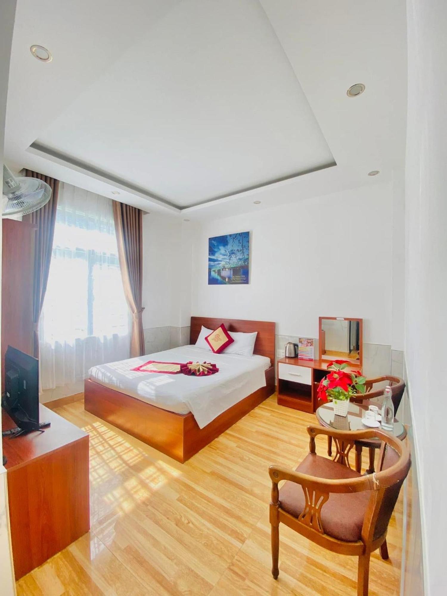 Sapphire Hotel Хюэ Экстерьер фото